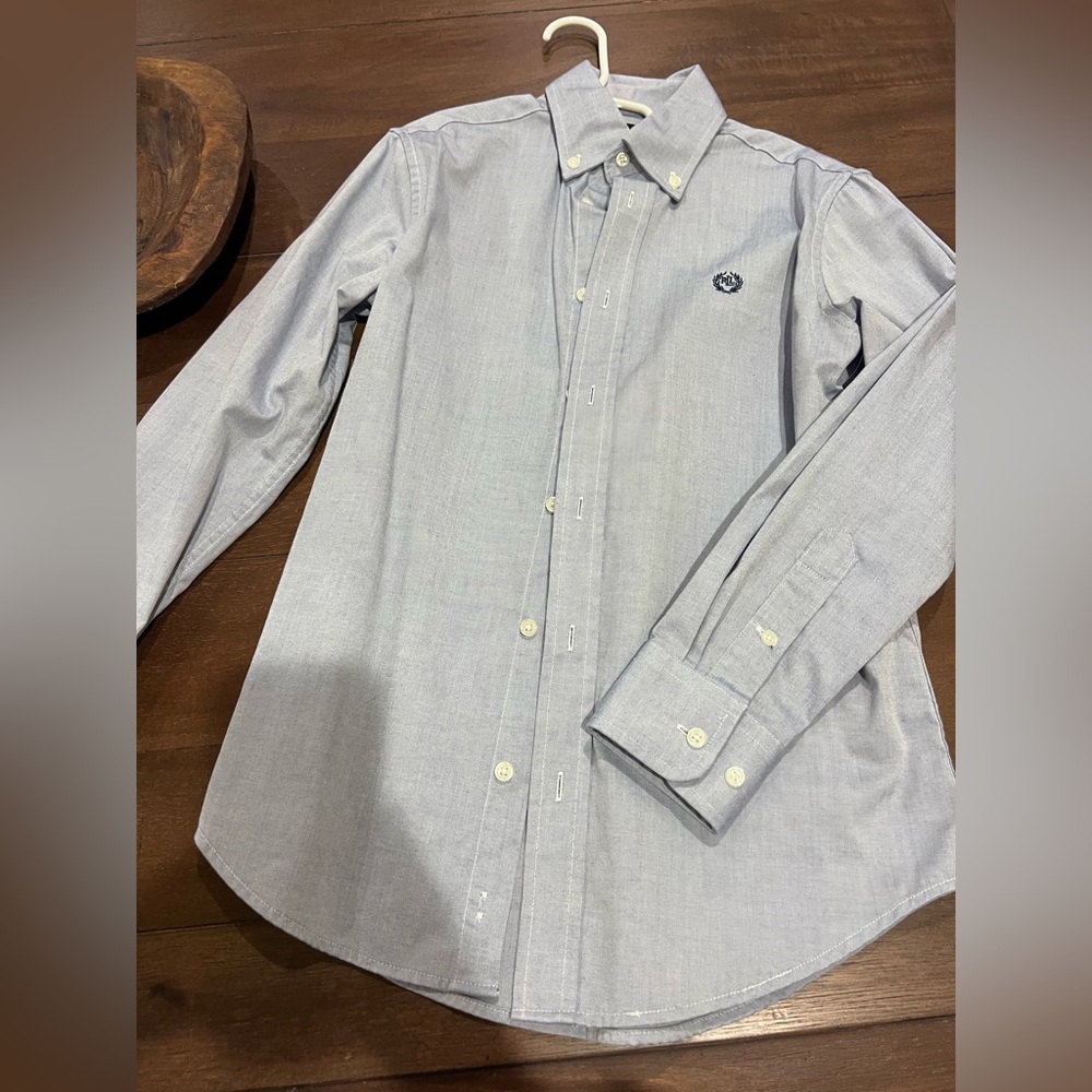 Ralph Lauren boys dress button down. Perfect condition! Boys size 12. Blue